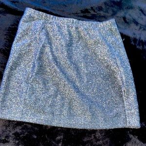 womens slitted skirt